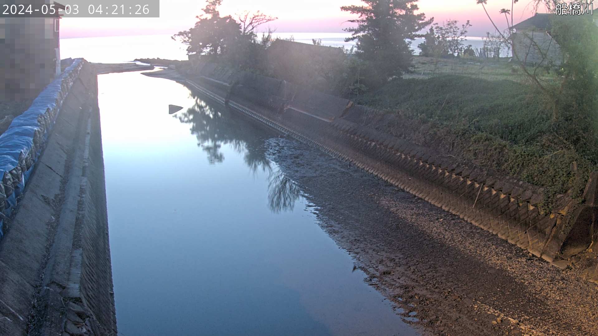 石川県の海ライブカメラ｢６舟橋川河口※｣のライブ画像